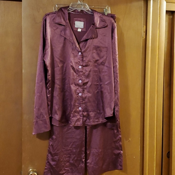 Victoria's Secret Other - Victoria Secret 2 pc pajamas